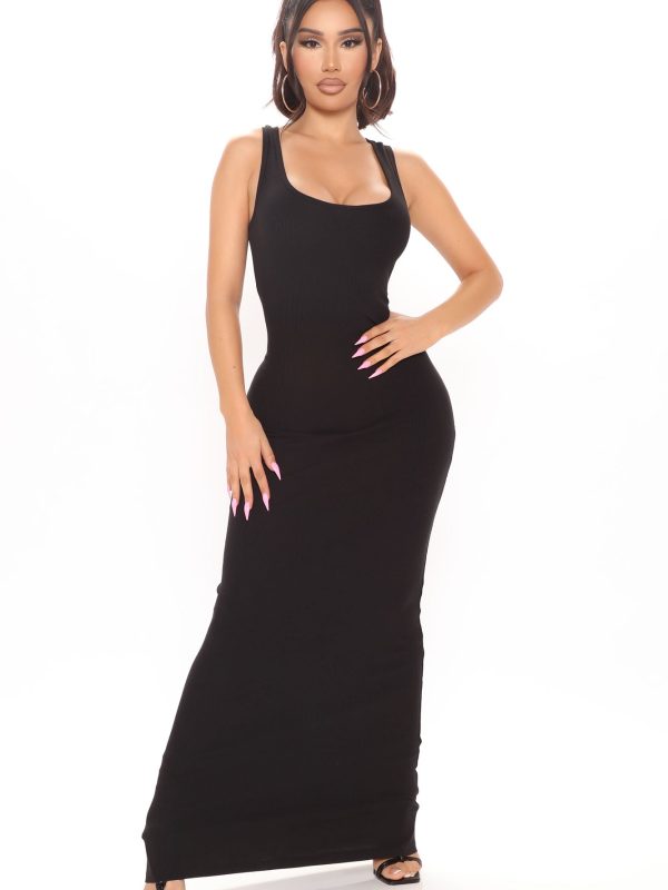 Mulberry Street Maxi Dress - Black